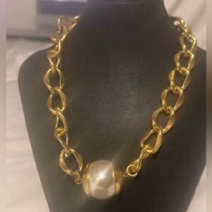 KARINE SULTAN Luminous Large Center Pearl Elegant Gold Chain Necklace